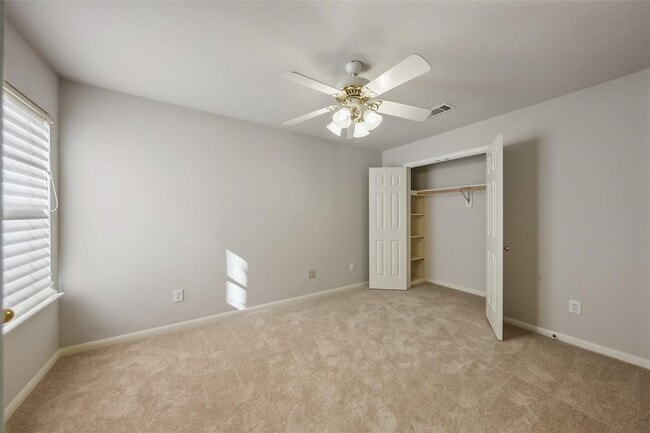 Building Photo - 2351 Summit Way Ct