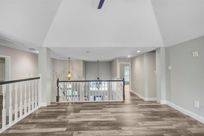 Building Photo - 66 N Thundercreek Pl