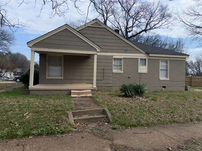 Building Photo - SECTION 8 APPROVED - Now Available for Lease – 3 Bed / 2 Bath Home