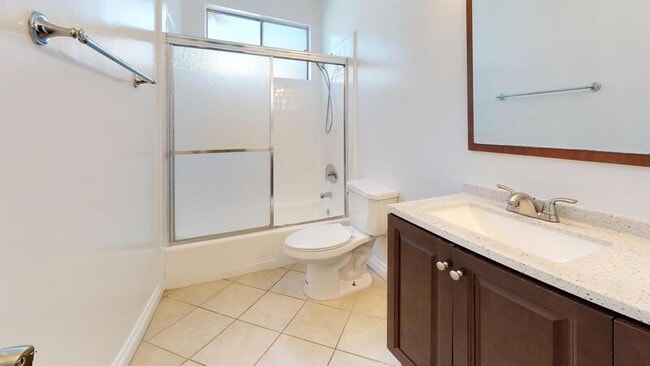 Building Photo - 2611 Ocean Ave