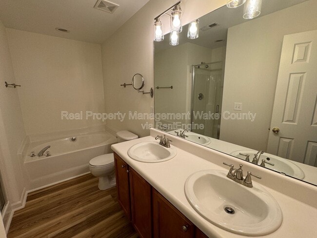 Building Photo - 2617 Vega Ct