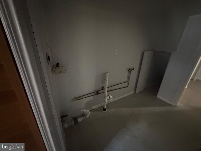 Building Photo - 3931 I St