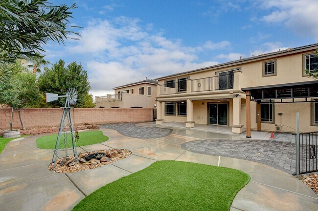 Building Photo - 4 Bedroom in North Las Vegas Near Aliante