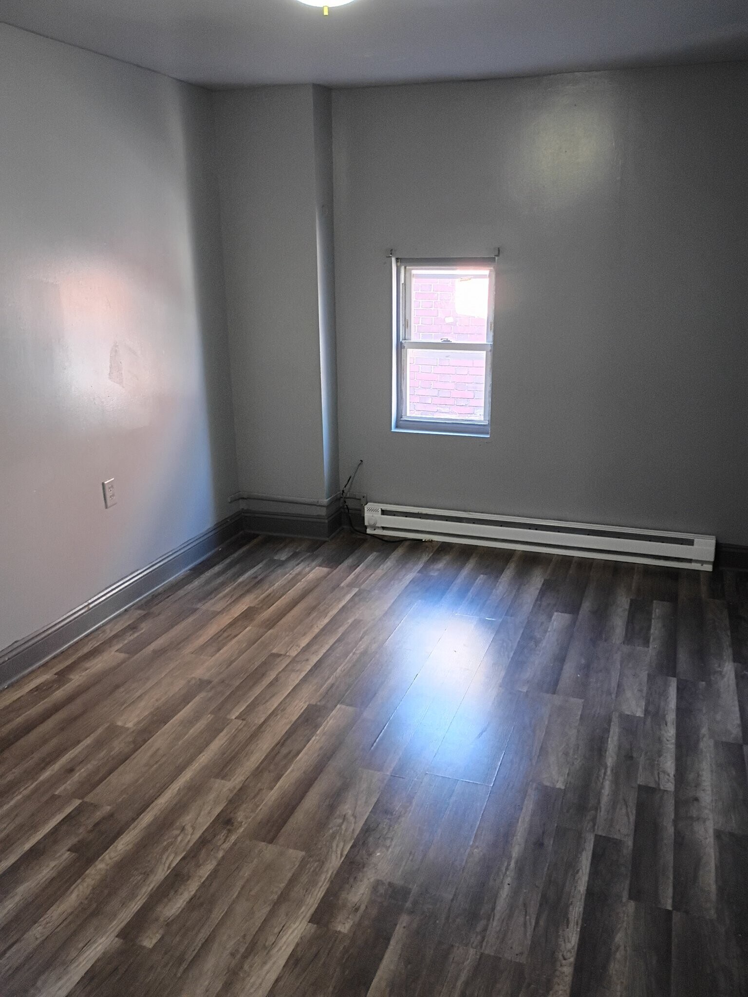 Building Photo - 1129 Lehman St