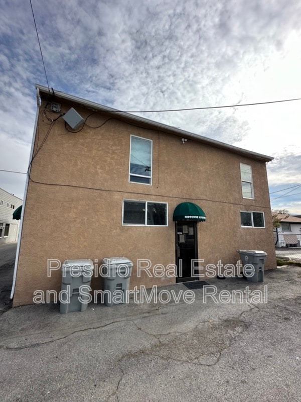 Building Photo - 1540 S State St