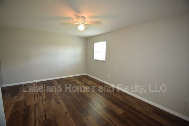 Building Photo - 2720 S San Gully Rd