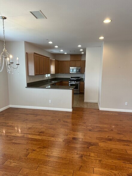 Building Photo - 715 Garonne St