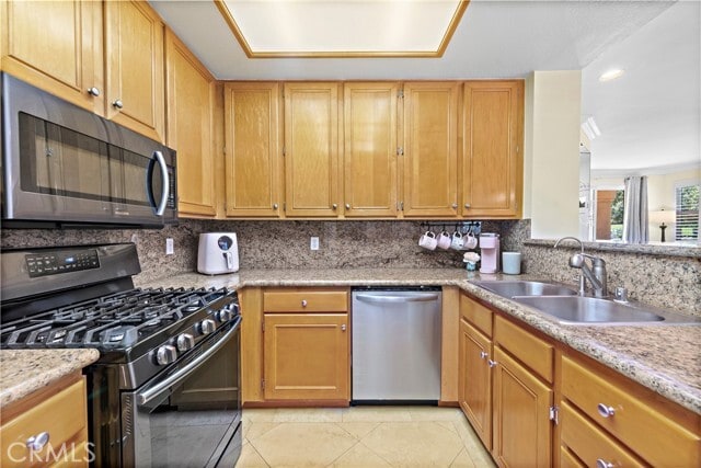 Building Photo - 100 Verdin Ln