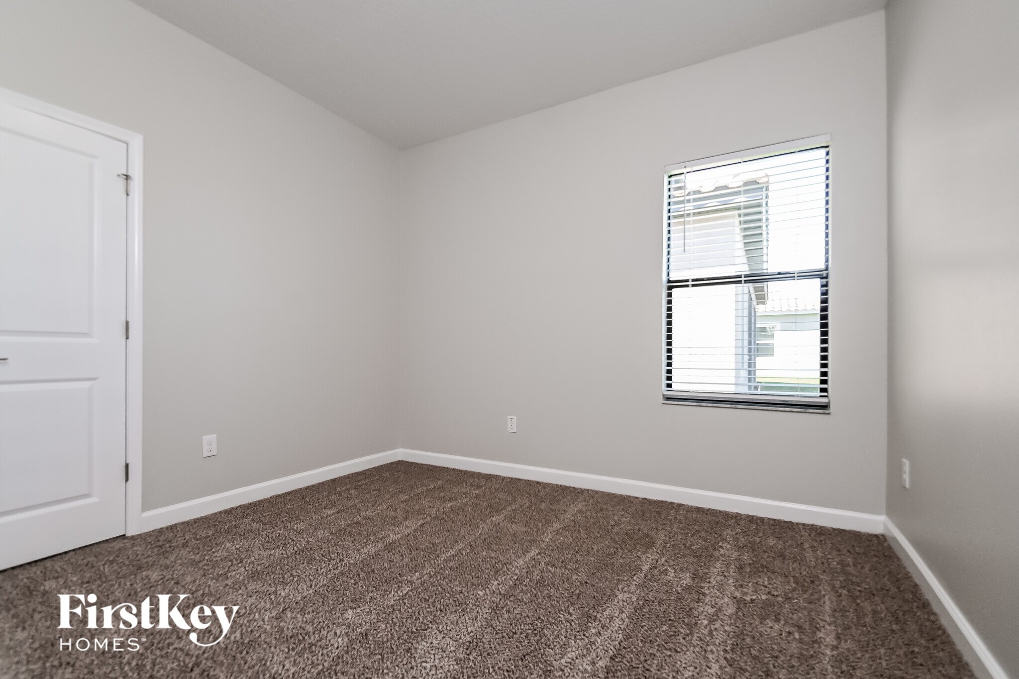 Building Photo - 12016 Cinnamon Fern Dr