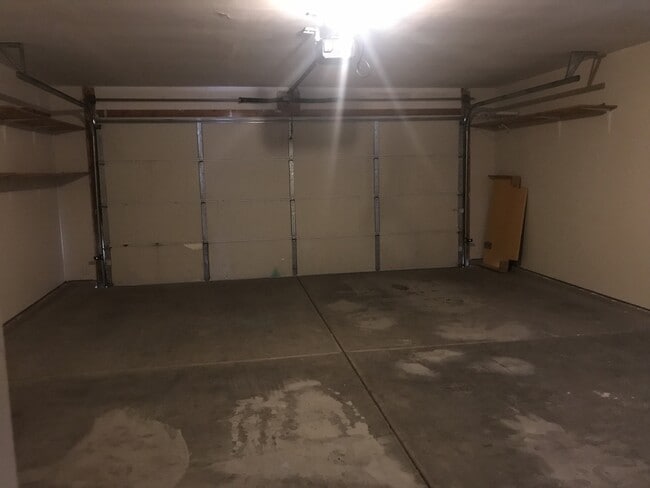 Building Photo - 3 BDR 2 Bath in Chaparral Village neighborhood.