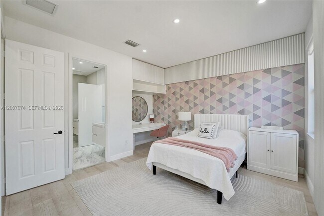 Building Photo - 2740 NW 83rd Terrace