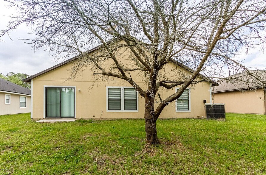 Building Photo - 10947 Apple Blossom Trl E