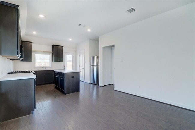 Building Photo - 17118 Alturas Ave