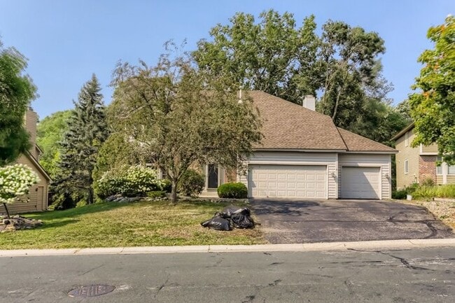 Primary Photo - 4005 Deerwood Trail, Eagan, MN, 55122