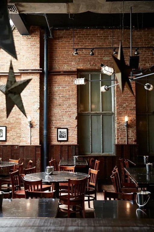 Building Photo - 13 Essex St