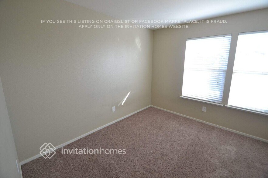 Building Photo - 2052 Amber Fields Way