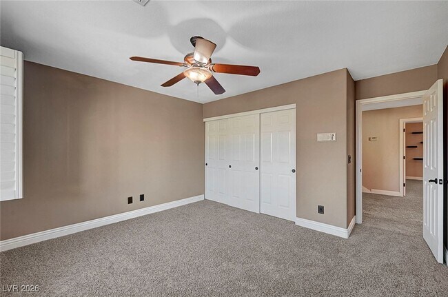 Building Photo - 9433 Angelfish Dr