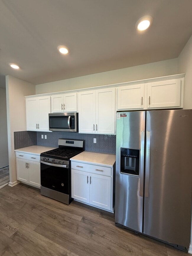Building Photo - Newer 4BR/2.5BA Home in Havre de Grace | 2-Car Garage | Stone Counters | More Photos Coming Soon