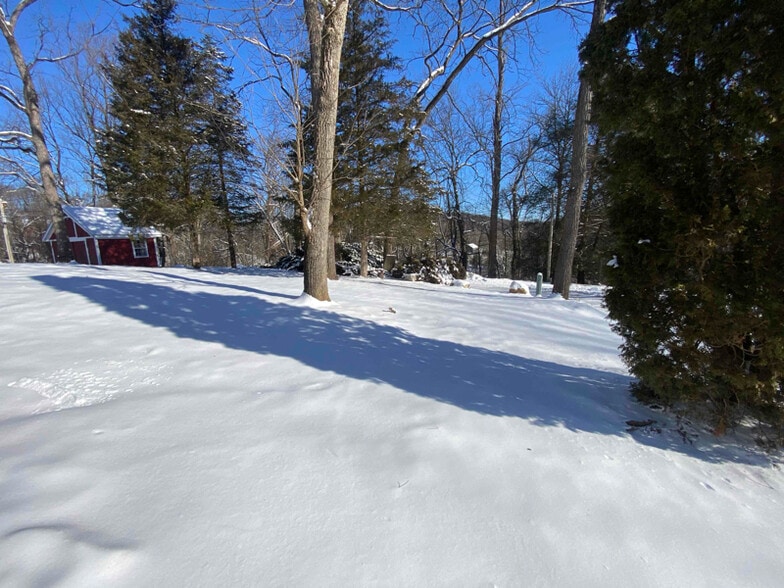 Building Photo - 46 Pequea Blvd