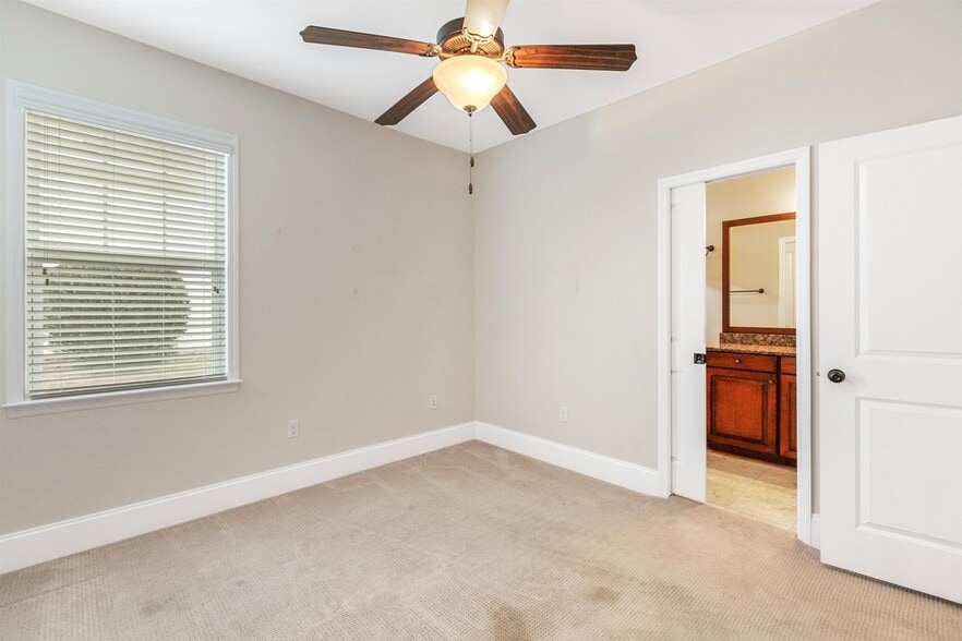 Building Photo - 3026 Adiron Way