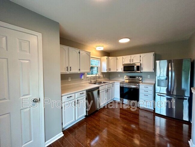 Building Photo - 6021 Morning Dove Dr