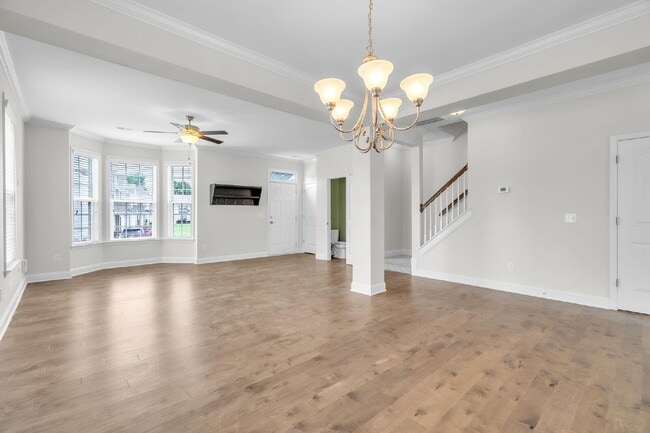 Building Photo - Luxury 3BR/2.5BA Townhome in Riverside Area with Modern Upgrades $1,850/mo rent