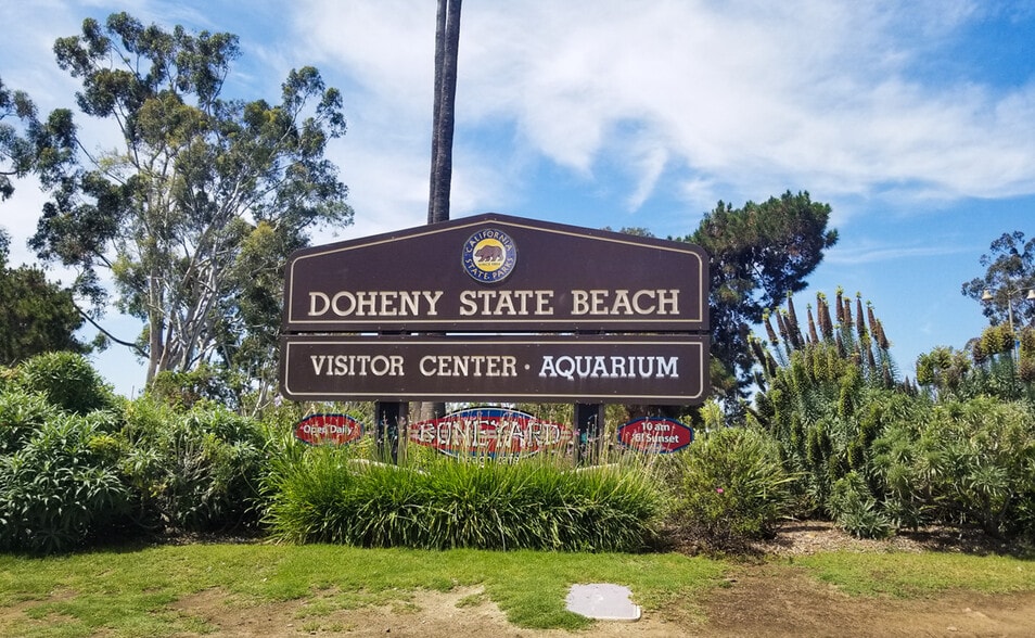Building Photo - 2662 Doheny Way