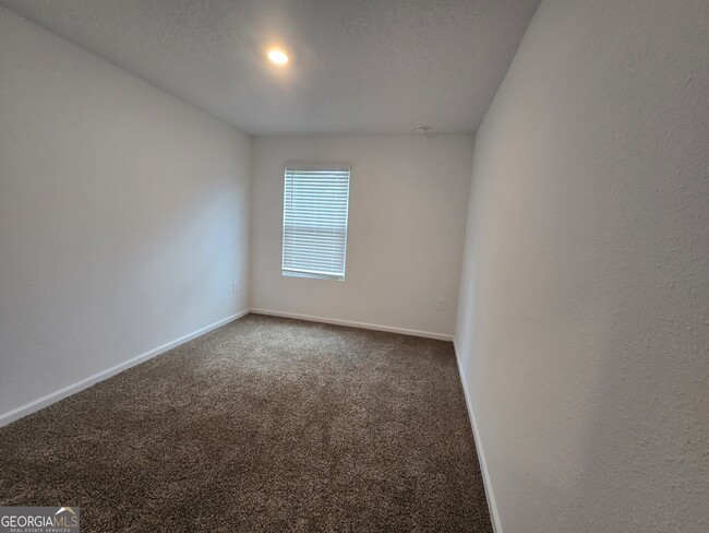 Building Photo - 118 Deep Bay Cir