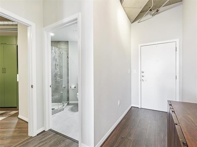 Building Photo - 1001 Belleview St