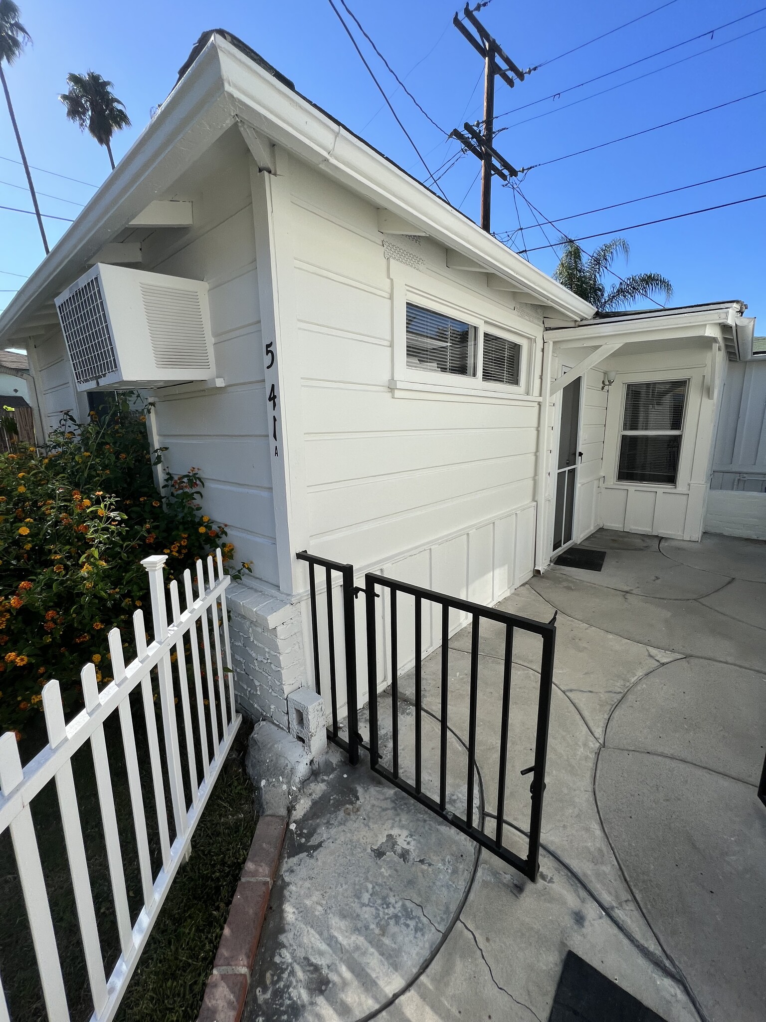 Building Photo - 541 Patterson Ave