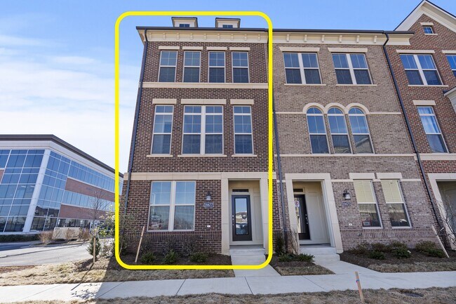 Building Photo - 20677 Williamsport Pl