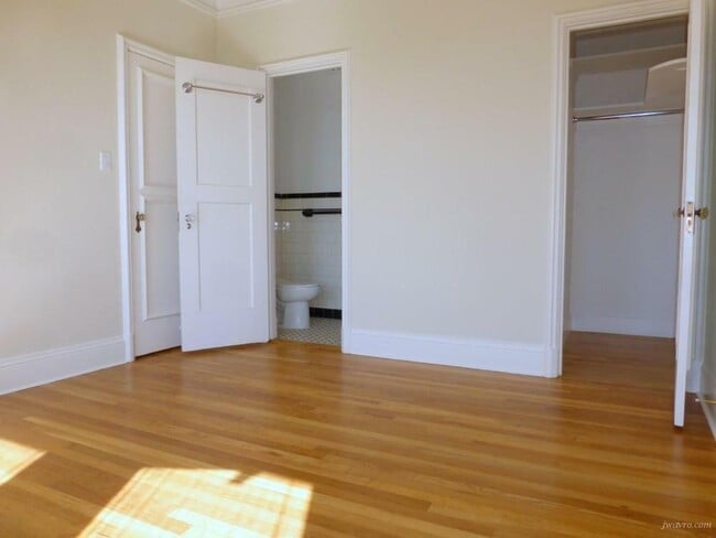 Building Photo - 2201 Pacific Ave