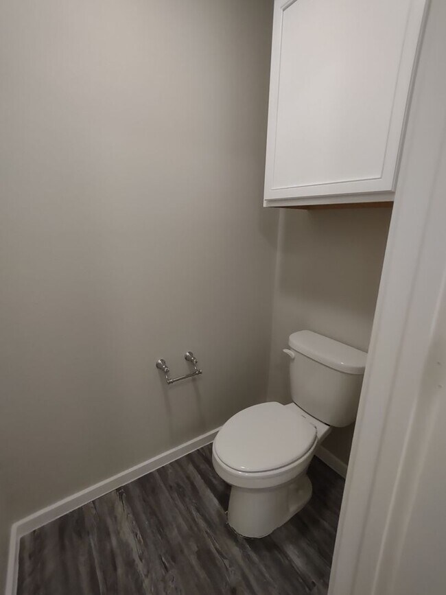 Building Photo - 2120 N Avenue J