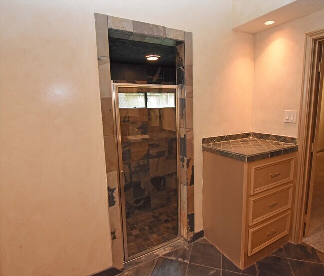 Building Photo - 14003 Muirfield Village Dr