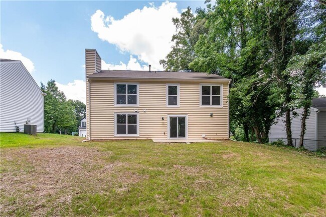Building Photo - 2601 Garland Way