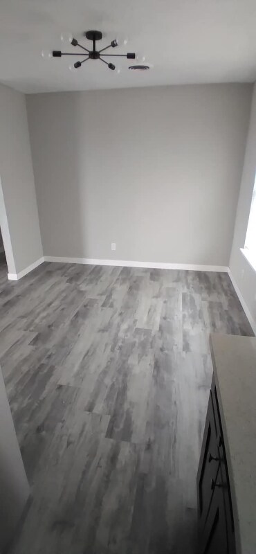 Building Photo - 407 Edwards St