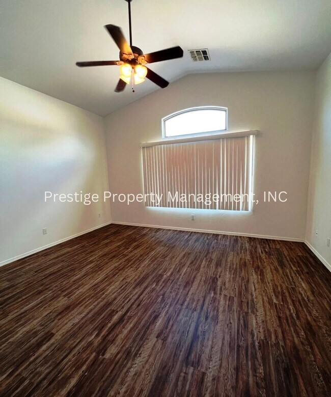 Building Photo - 8419 S Mt Elise Rd