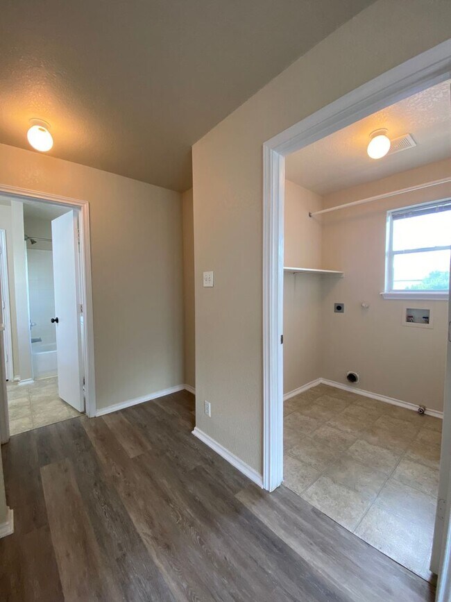 Building Photo - CEDAR GROVE