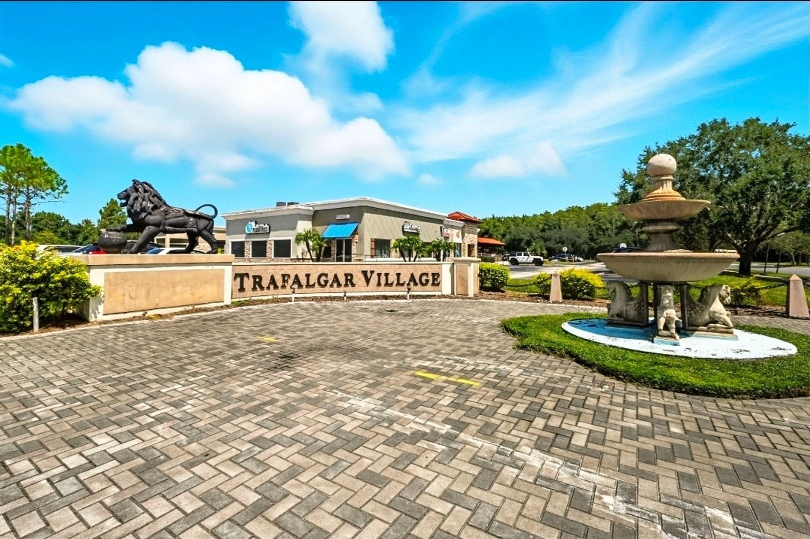 Building Photo - 4980 Castle St W