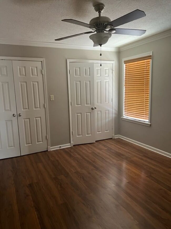 Building Photo - 1901-1902 Ethel St