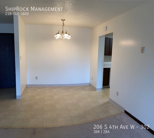 Building Photo - 206 S 4th Ave W