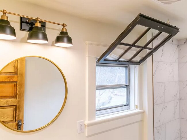 Building Photo - Beautifully Restored Belmont Gem With Fenced Yard