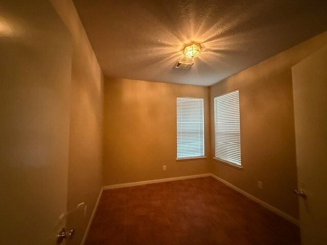 Building Photo - 15106 Turphin Way