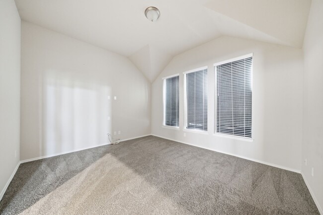 Building Photo - 13823 Paseo De La Paz Pl