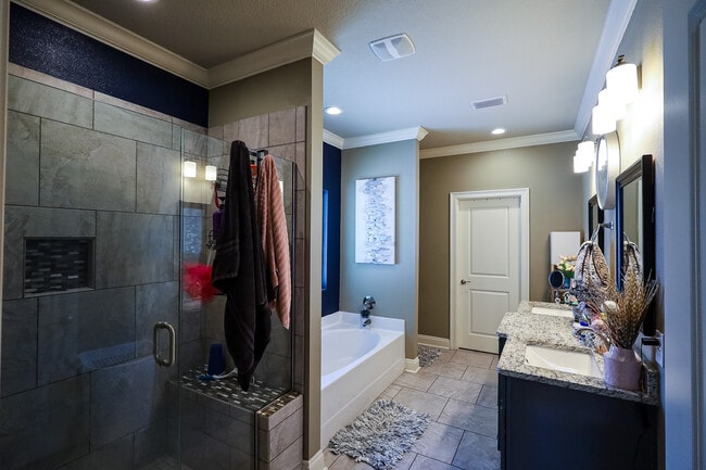Building Photo - 9168 Military Trail
