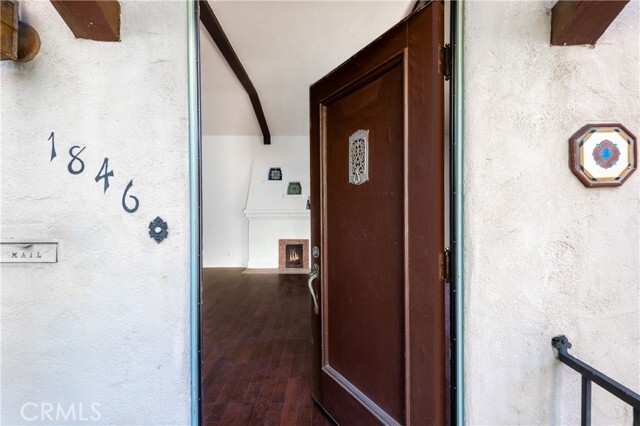 Building Photo - 1846 Holmby Ave