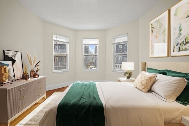 Building Photo - 20 Sudan St