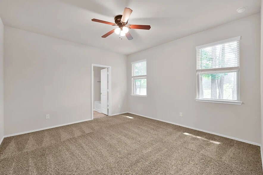 Building Photo - 16427 Rosary Pea Pl