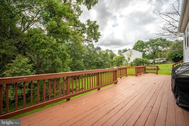 Building Photo - 13320 Scibilia Ct