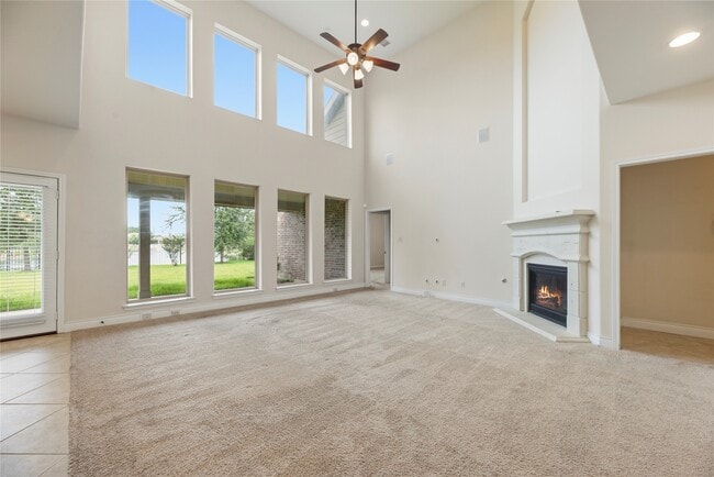 Building Photo - 20323 Mary Point Ln